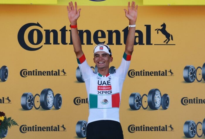 ISAAC DEL TORO LOGRÓ ESTE DOMINGO LA VICTORIA EN LA SEGUNDA ETAPA DEL TOUR DE FRANCIA, CON META EN LA MONTAÑA BARCELONESA DE MONTJUIC,