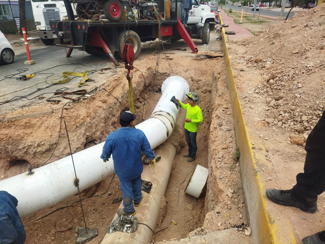 CONCLUIRÁ JMAS CHIHUAHUA REUBICACIÓN DE CONDUCCIÓN EN AVENIDA FUERZA AÉREA EN BENEFICIO DE 59 COLONIAS