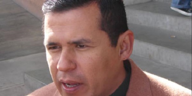 JAVIER CORRAL. DELINCUENTE PRÓFUGO, TRAIDOR Y COBARDE.