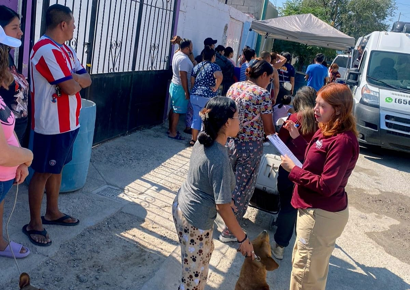 LLEVAN RAMM Y DIPUTADA JAEL CAMPAÑA DE ESTERILIZACIÓN Y VACUNACIÓN A “LOS OJITOS”