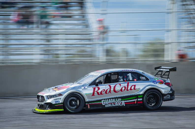 SALVADOR DE ALBA JR. Y RUBÉN GARCÍA JR. SE LLEVARON LA VICTORIA EN LA  GTM PRO 1 DE LA SÚPER COPA ROSHFRANS EN PUEBLA