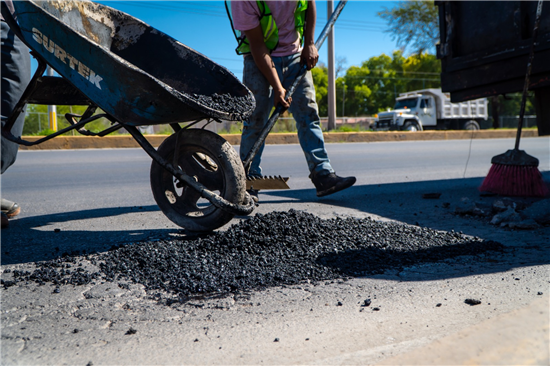 ATENDIÓ GOBIERNO MUNICIPAL MÁS DE 550 BACHES ESTA SEMANA