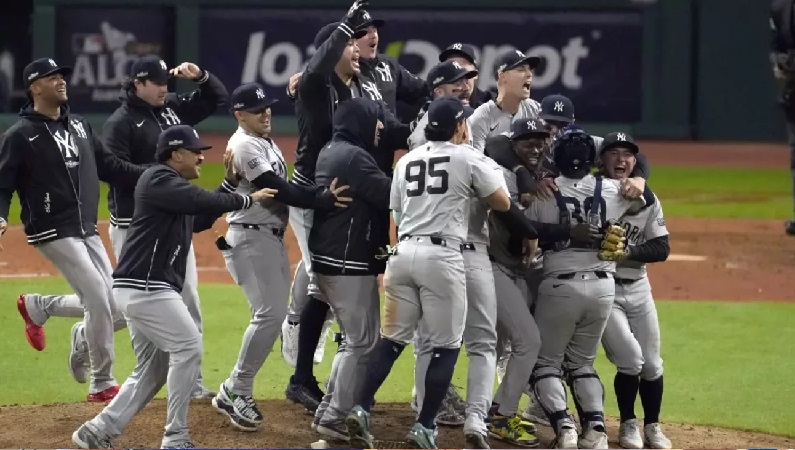 LOS YANQUIS REGRESAN A LA SERIE MUNDIAL DE LA MLB