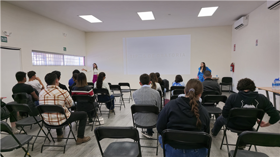 INICIA “CURSO DE ORATORIA” DEL MUNICIPIO DIRIGIDO A LAS JUVENTUDES