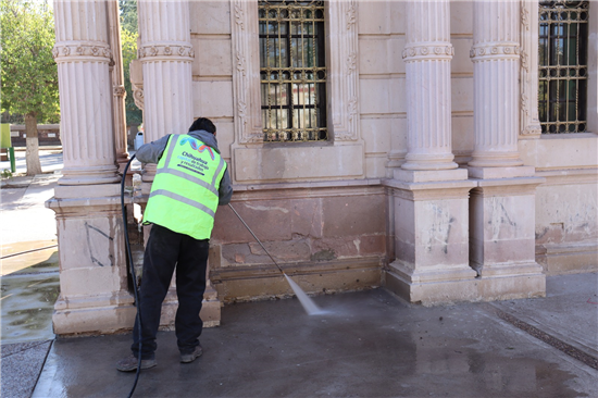 DA MUNICIPIO ATENCIÓN A MONUMENTOS REVOLUCIONARIOS POR EL 20 DE NOVIEMBR