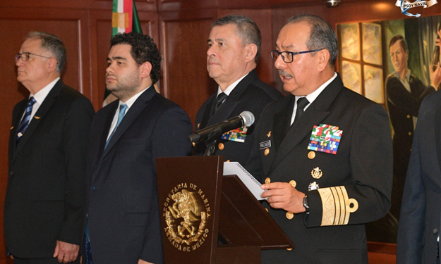 ALMIRANTE JUAN JOSÉ PADILLA, NUEVO DIRECTOR DEL AICM