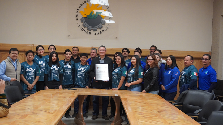 RECIBE UTCJ RECONOCIMIENTO COMO LA MEJOR ACADEMIA STEM DE MÉXICO