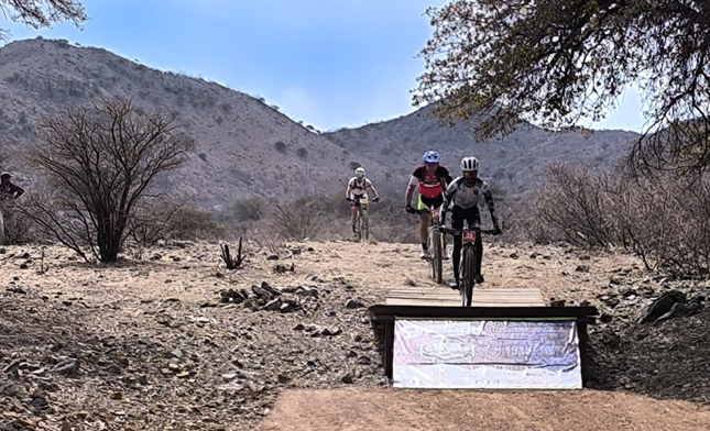 RETAN A LA MONTAÑA 420 CICLISTAS EN 9º DESAFÍO PEÑÓN DEL ÁGUILA