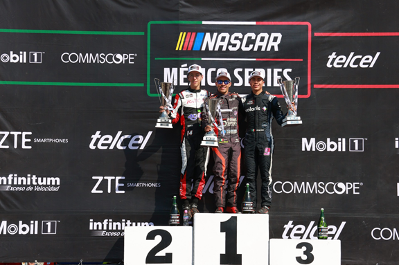 XAVI RAZO GANA LA COMMSCOPE 200 DE NASCAR MÉXICO, QUE SE CORRIÓ EN PUEBLA