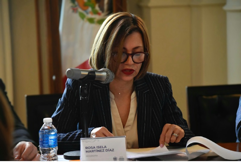 NECESARIO QUE FEDERACIÓN REFUERCE CAMPAÑAS Y CUMPLA CON ABASTO DE VACUNAS: ISELA MARTÍNEZ