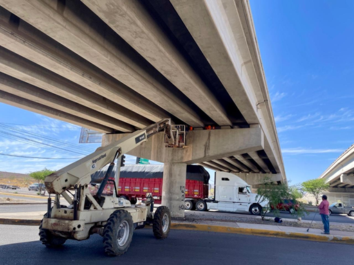 REALIZA SCOP MANTENIMIENTO EN PUENTE DEL TRAMO CARRETERO CHIHUAHUA–SACRAMENTO
