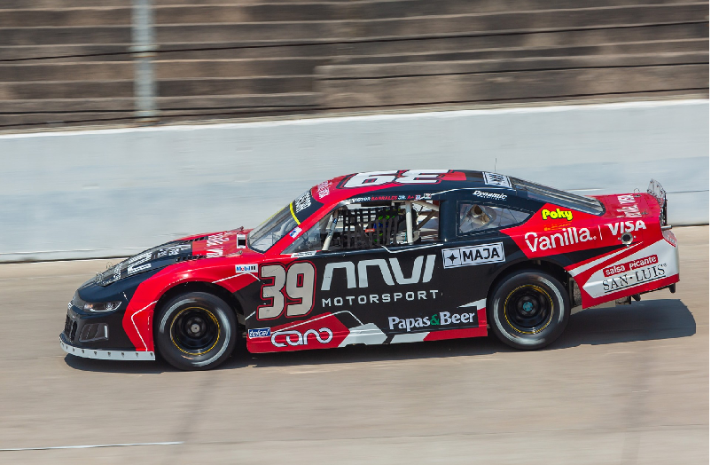 VÍCTOR BARRALES JR. Y EL DYNAMIC MOTORSPORTS, REMONTAN Y TOMAN PODIO DE LA CATEGORÍA CHALLENGE EN AGUASCALIENTES