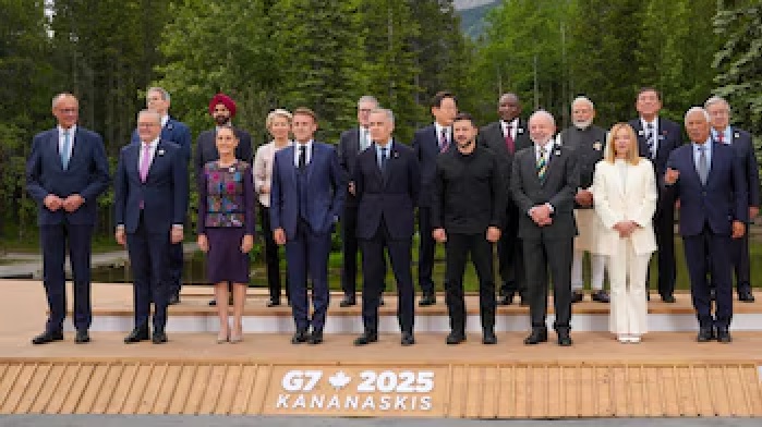 SHEINBAUM REPROCHA EN EL G7, MALTRATO A MEXICANOS EN EE.UU.