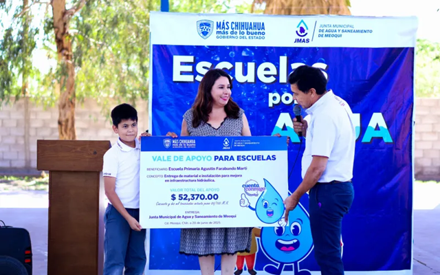 ENTREGAN JCAS Y JMAS MEOQUI APOYOS PARA INFRAESTRUCTURA HIDROSANITARIA EN DOS PLANTELES ESCOLARES