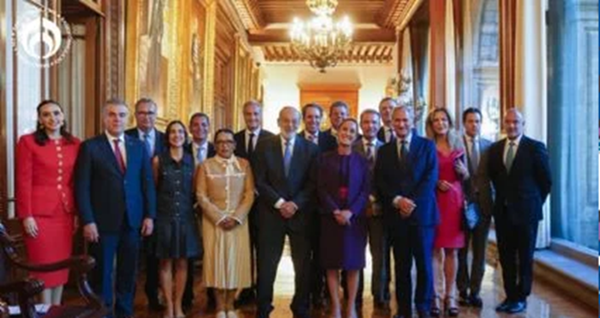 EMPRESARIOS SE REÚNEN CON CLAUDIA SHEINBAUM EN PALACIO NACIONAL