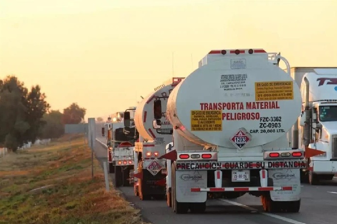 EL TRÁFICO DE HUACHICOL EN AUTOPISTA MÉXICO-QUERÉTARO, QUE ABARCA TAMBIÉN A HIDALGO Y EDOMEX