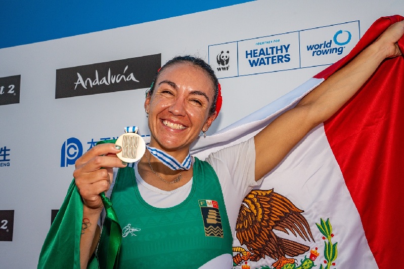 KENIA LECHUGA LOGRA EL BRONCE EN MUNDIAL DE REMO SHANGHÁI 2025