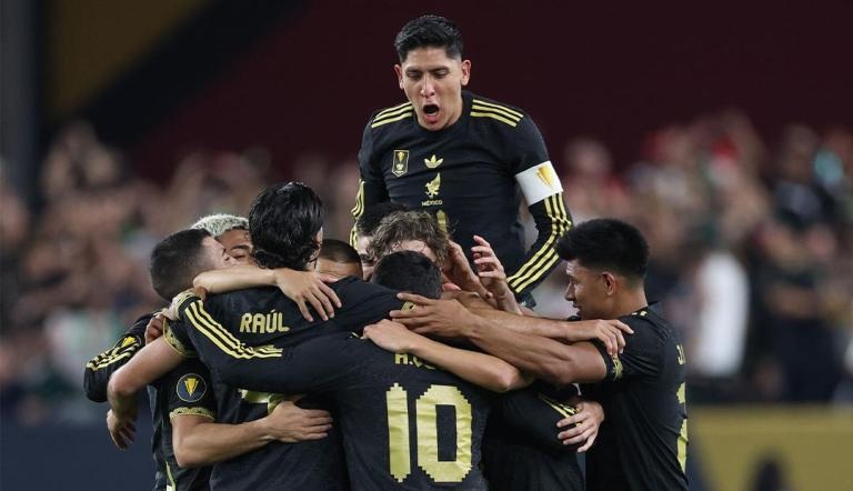 MÉXICO BUSCARÁ MEJORAR SU IMAGEN CUANDO ENFRENTE A ECUADOR EN EL ESTADIO AKRON ESTE MARTES 14 DE OCTUBRE DE 2025