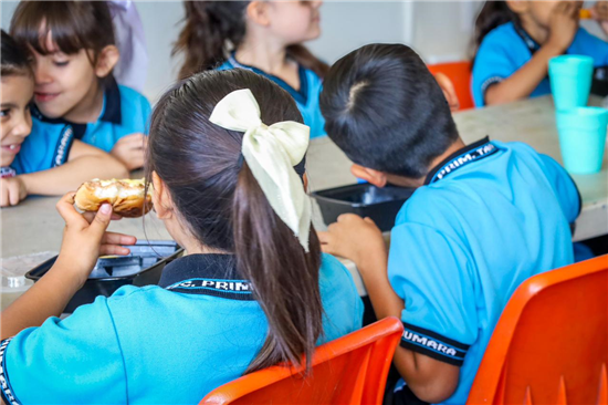 IMPULSA DIF MUNICIPAL DESARROLLO DE LA NIÑEZ CON DESAYUNOS DIARIOS EN ESCUELAS