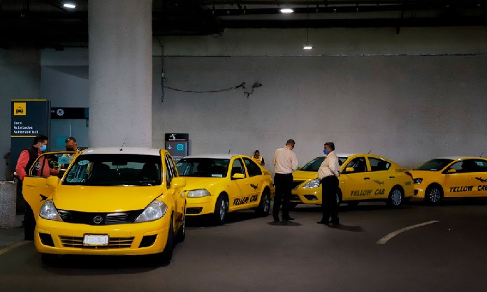 AUMENTAN HASTA 30% TARIFAS DE TAXIS EN AICM
