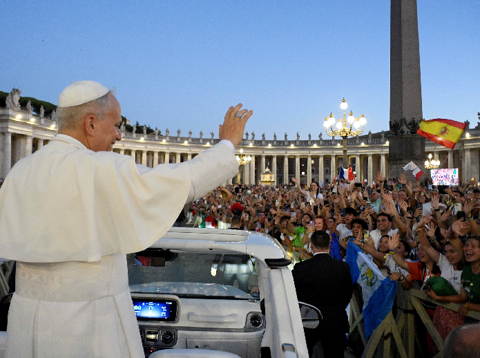 LEÓN XIV RECIBIÓ ESTE SÁBADO 25 DE OCTUBRE EN LA PLAZA DE SAN PEDRO A MILES DE PEREGRINOS LLEGADOS A ROMA POR EL AÑO SANTO