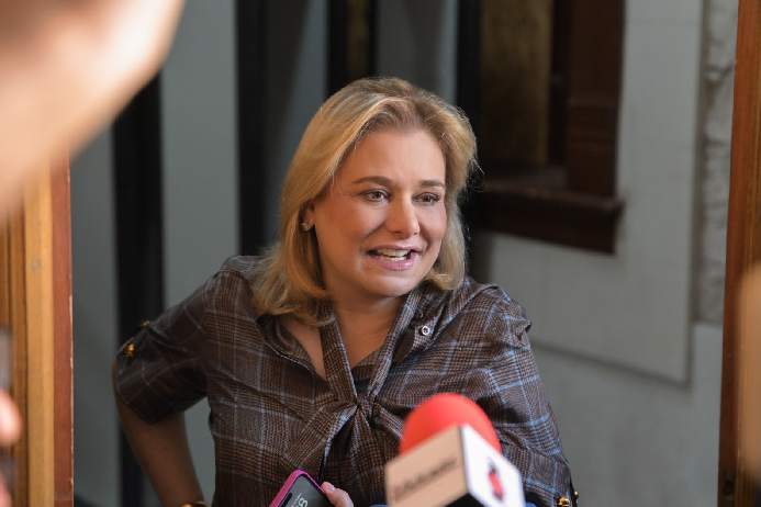 MARU CAMPOS REFRENDA COMPROMISO CON LOS CHIHUAHUENSES EN LA DEFENSA DEL AGUA