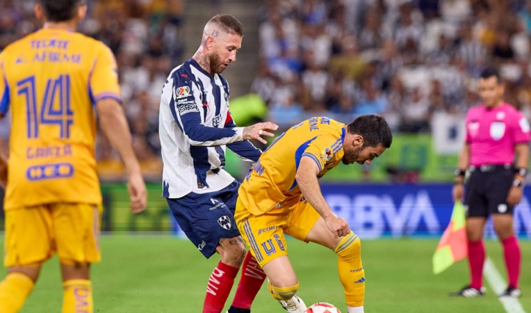 CLÁSICO REGIO TERMINA EN EMPATE