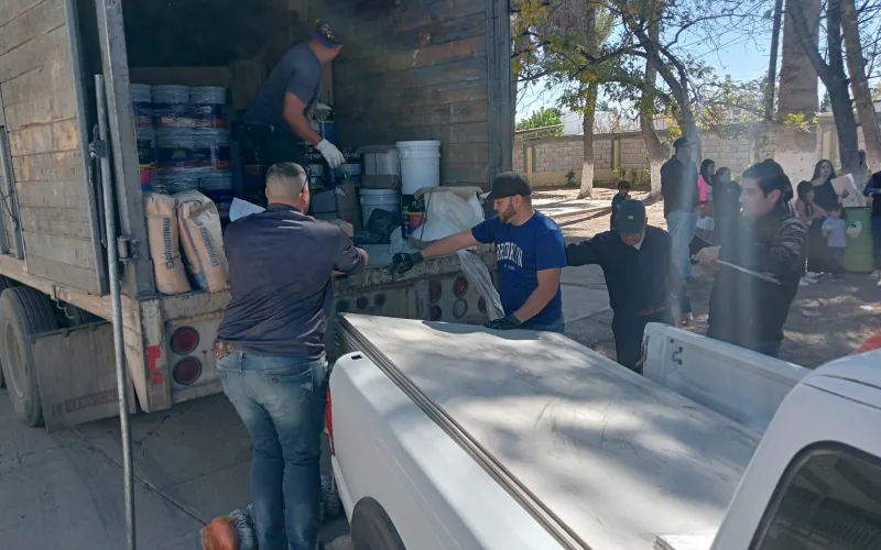 ENTREGA SEYD MATERIAL DE CONSTRUCCIÓN A 18 ESCUELAS DE JIMÉNEZ