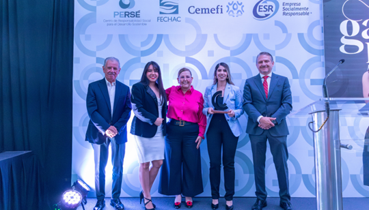 RECONOCEN A EMPRESAS SOCIALMENTE RESPONSABLES EN LA GALA RSE 2025