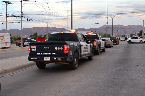CEDER EL PASO A VEHÍCULOS DE EMERGENCIA PUEDE SALVAR UNA VIDA: POLICÍA MUNICIPAL