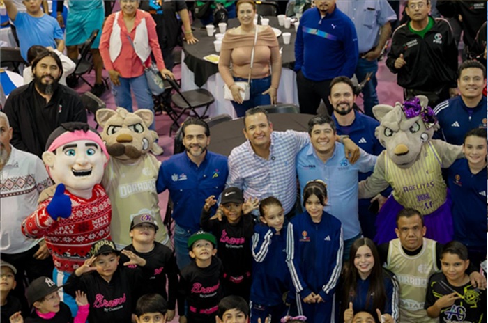 RECONOCE MARCO BONILLA A DEPORTISTAS DE LA CIUDAD Y LES REALIZA POSADA NAVIDEÑA