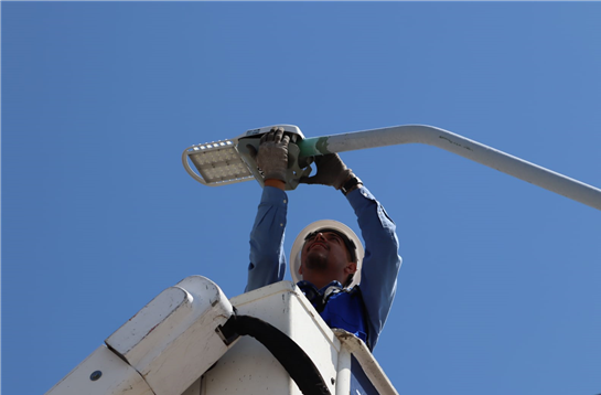 INICIA GOBIERNO MUNICIPAL MODERNIZACIÓN DE ALUMBRADO PÚBLICO EN LA ZONA DE ROMANZZA