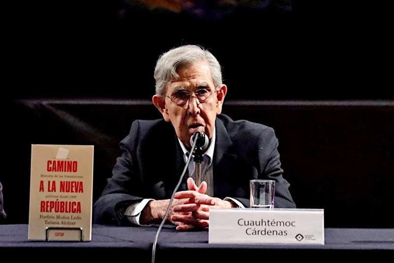 DIÁLOGO CON CONTRARIOS PIDE CUAUHTEMO CÁRDENAS