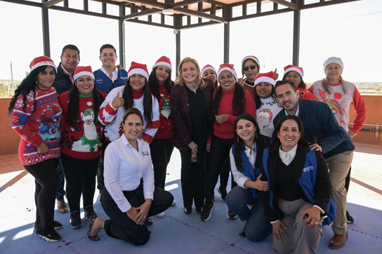 MARU CAMPOS INAUGURA EN CIUDAD JUÁREZ EL CENTRO COMUNITARIO PARAJES DE SAN JOSÉ