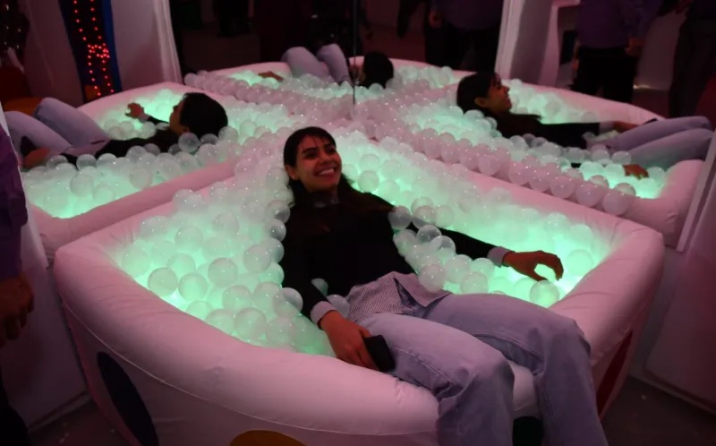 BENEFICIAN A ESTUDIANTES CON DISCAPACIDAD DE JIMÉNEZ CON AULA MULTISENSORIAL EN EL CAM NO.9