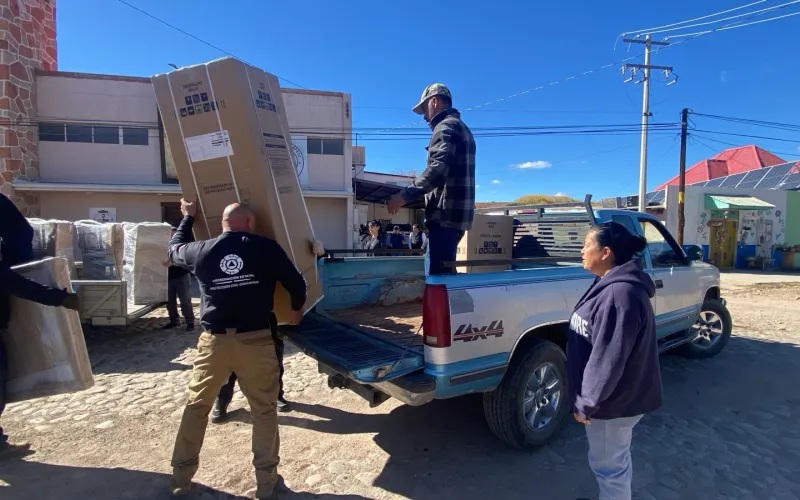 ENTREGA CEPC APOYOS A FAMILIAS AFECTADAS POR INUNDACIONES EN LA REGIÓN NOROESTE