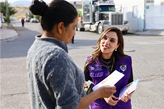 INICIA BRIGADA VIOLETA DEL IMM VISITA A COLONIAS PARA INFORMAR CÓMO PREVENIR LA VIOLENCIA