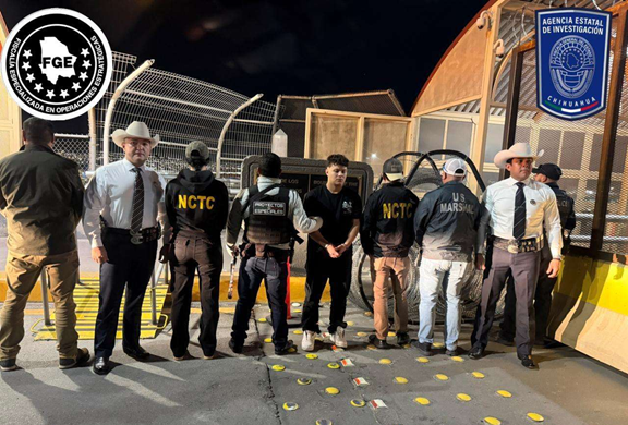 CAPTURAN Y ENTREGAN A EU A FUGITIVO BUSCADO POR HOMICIDIO