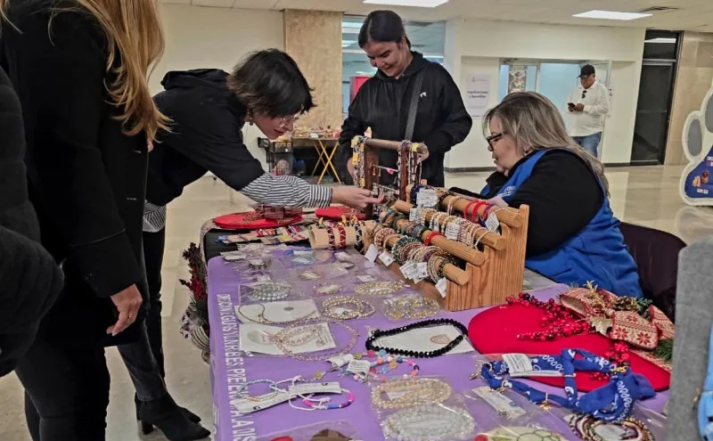 CONCLUYEN EXPOSICIONES Y VENTA DE PRODUCTOS DE LA ESCUELA DE ARTES Y OFICIOS