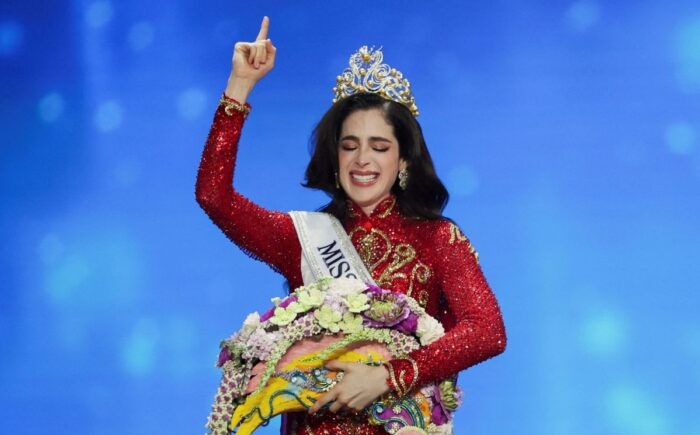 RETIRA MISS UNIVERSO SU SEDE DE MÉXICO Y REGRESA A EE.UU.