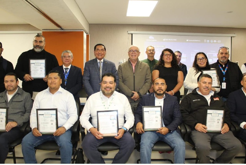 ENTREGA IMSS CHIHUAHUA DISTINTIVO ELSSA A 25 PLANTAS DE COMISIÓN FEDERAL DE ELECTRICIDAD DEL ESTADO