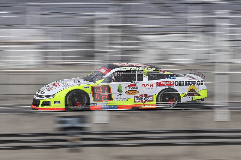 ENTRE LOS CUATRO MEJORES DE NASCAR MÉXICO FINALIZÓ GERMÁN QUIROGA EL 2025