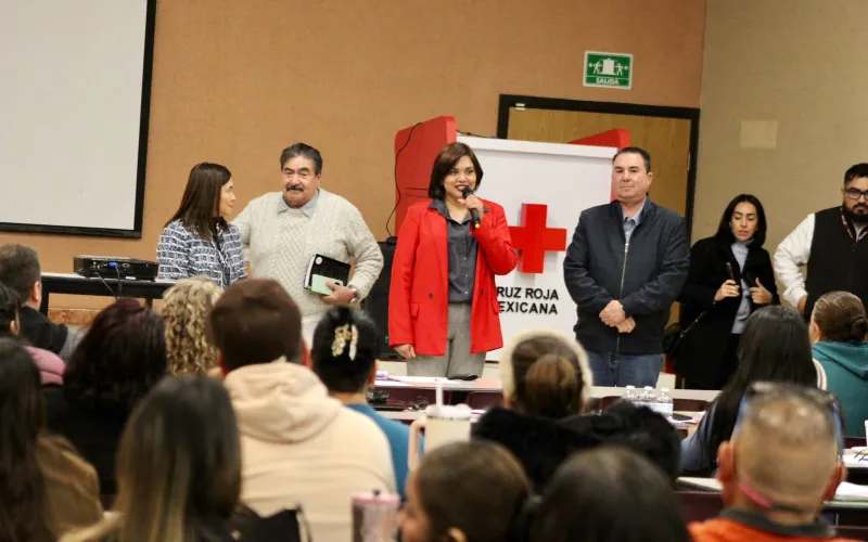 CAPACITAN A PERSONAL DE ALBERGUES ESCOLARES RURALES PARA MEJORAR EL CUIDADO DE NIÑAS Y NIÑOS