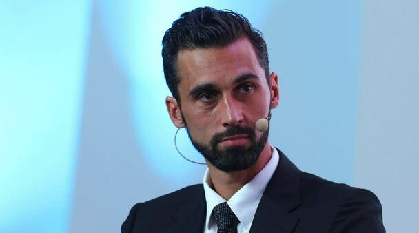 ESTE LUNES 12 DE ENERO, EL CONJUNTO MERENGUE ANUNCIÓ EL FIN DE LA ETAPA DE XABI ALONSO COMO ENTRENADOR DEL CLUB.