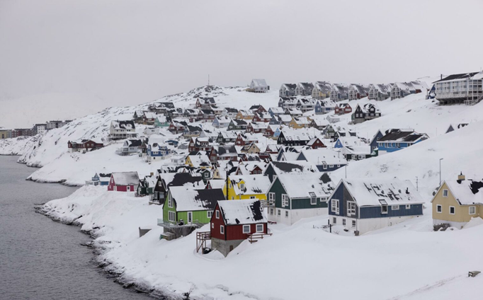 ¿QUÉ TIENE GROENLANDIA QUE LA HACE TAN ATRACTIVA PARA TRUMP?
