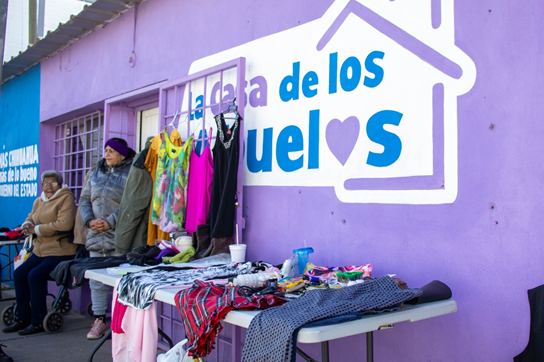 PROMUEVEN ADULTOS MAYORES SUS PRODUCTOS ELABORADOS EN CASA DE LOS ABUELOS SUR