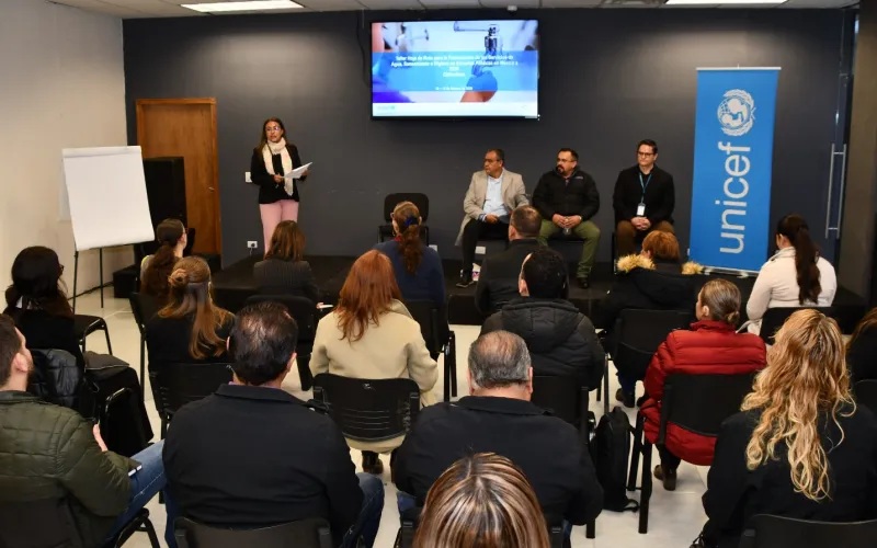 ANALIZAN EDUCACIÓN Y UNICEF ACCIONES PARA MEJORAR SERVICIO DE AGUA, SANEAMIENTO E HIGIENE EN LAS ESCUELAS