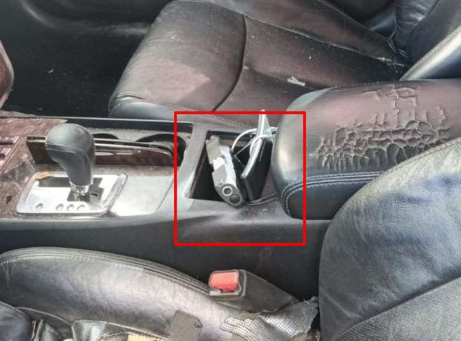 TRAÍAN PISTOLA ATACADOS A BALAZOS EN LA VIALIDAD SACRAMENTO