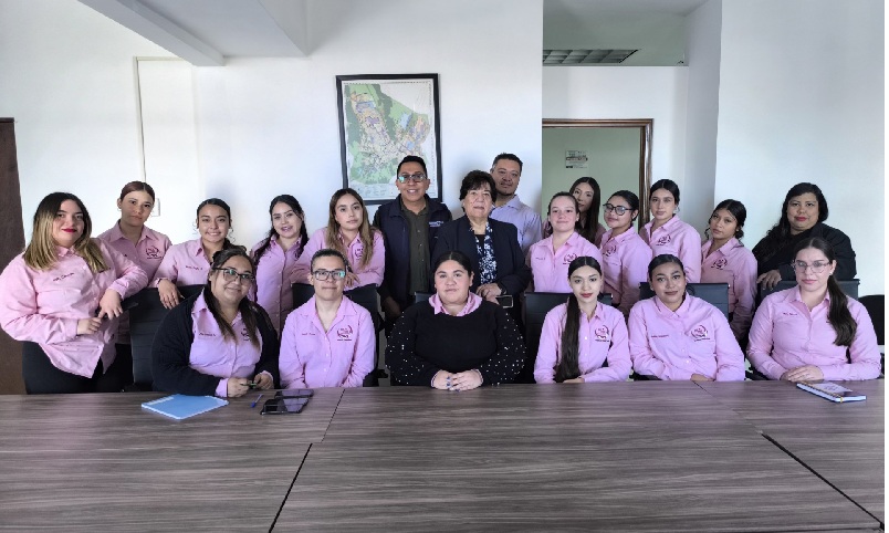 SE REÚNE REGIDORA LUPITA BORRUEL CON ESTUDIANTES DE TRABAJO SOCIAL PARA DAR A CONOCER PROGRAMAS MUNICIPALES Y DE LA COMISIÓN DE SALUD