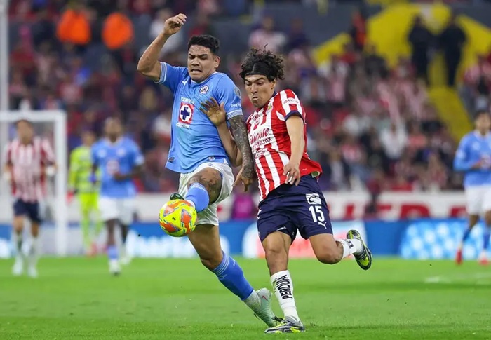 LA MÁQUINA SE IMPONE AL REBAÑO Y SE PONE A SOLO DOS PUNTOS DEL LÍDER DEL FÚTBOL MEXICANO